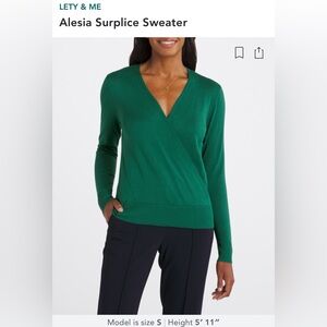 Lefty & Me green v-neck wrap sweater, size small
